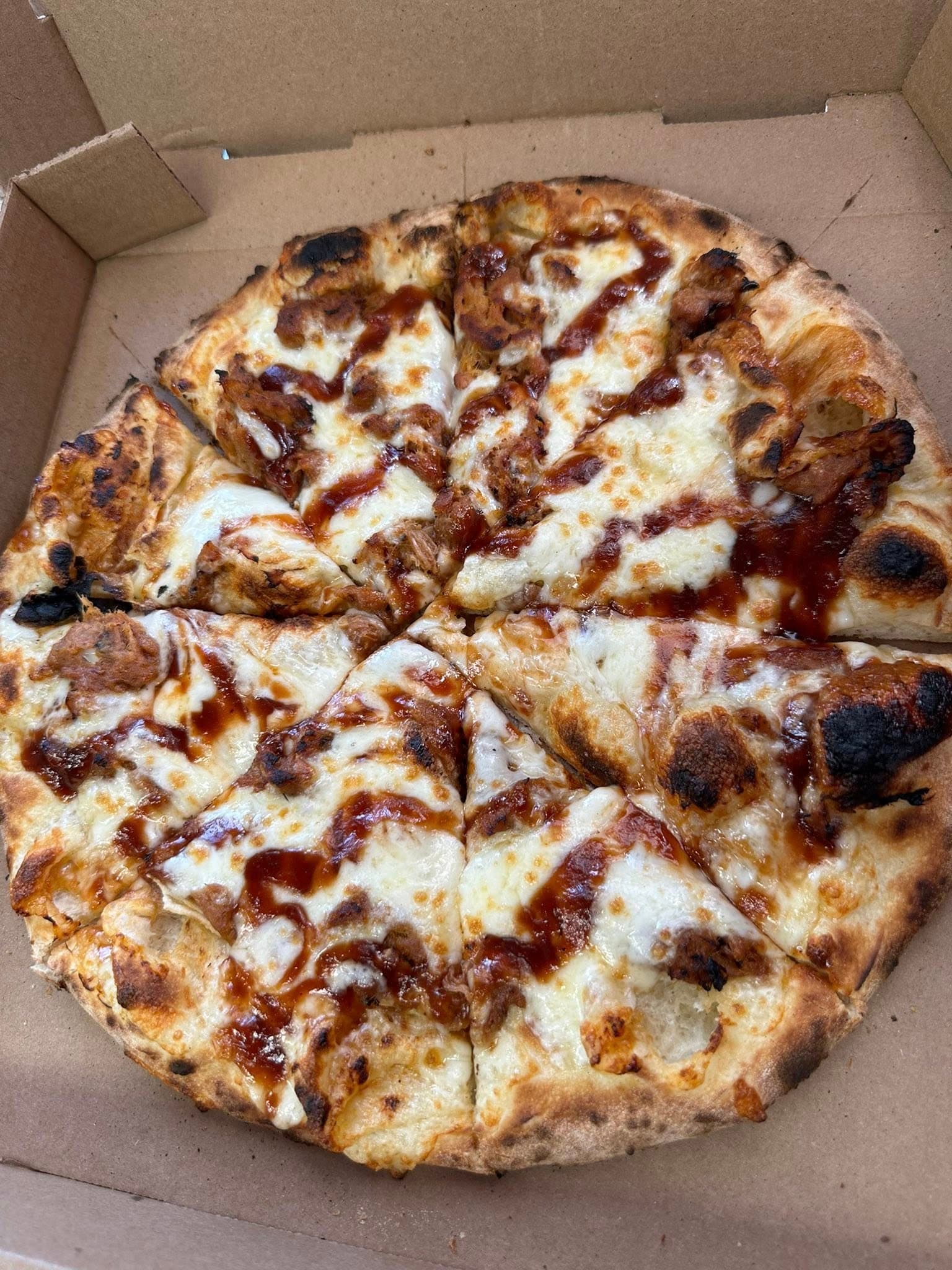BBQ chicken pizza